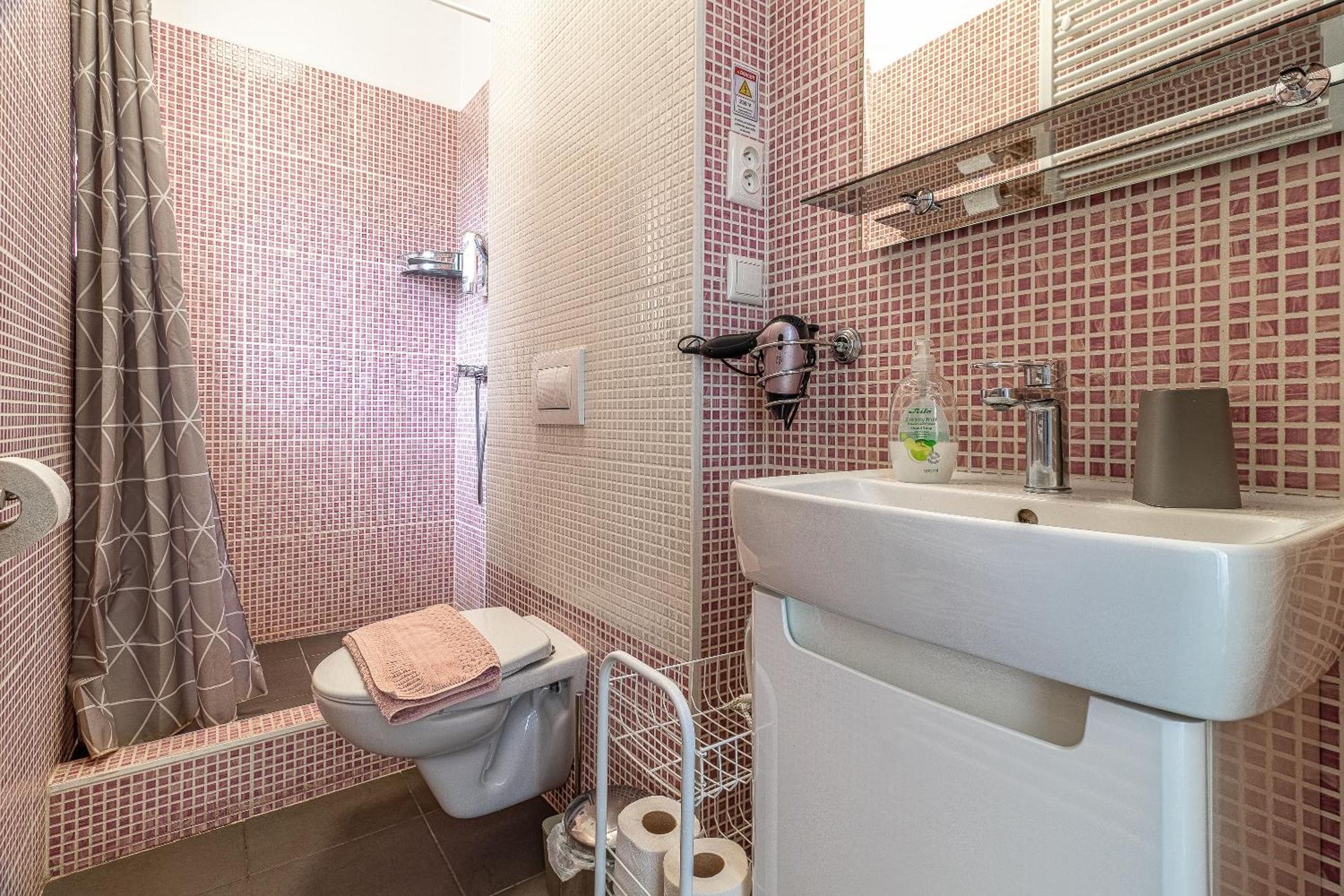 Jonas Apartments - Great Location Near Bratislava City Center Dış mekan fotoğraf